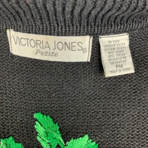 Victoria Jones Petite Embellished Nutcracker Christmas Cardigan Sweater Beads PM - Picture 11 of 13